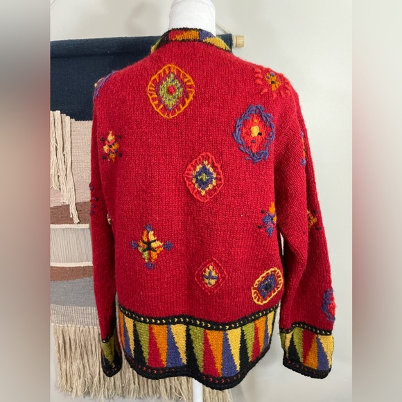 Newari Icelandic Design Handcrafted in Napal 100% Wool Embroidered Cardigan M - Picture 6 of 8
